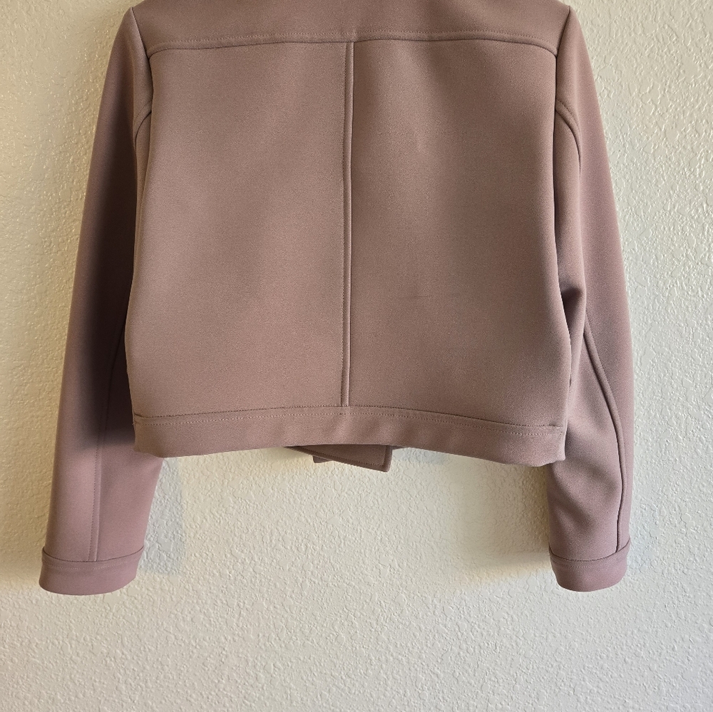 Zara jacket 😍 - Picture 2 of 6
